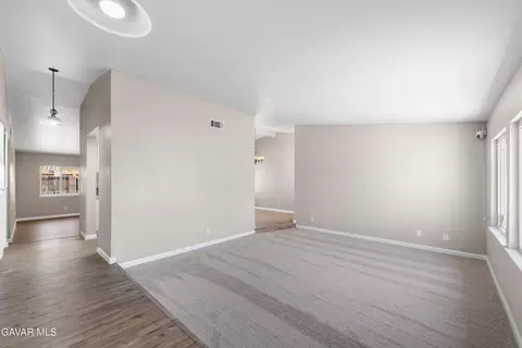 4633 Dowel Ave, Palmdale, CA 93552 photo 2