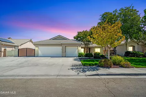 43938 Generation Ave, Lancaster, CA 93536