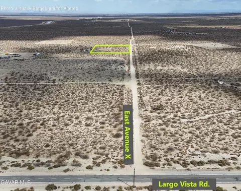 E Ave X, Llano, CA 93544 photo 5