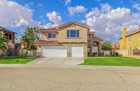 6533 Ave L-10 W, Lancaster, CA 93536