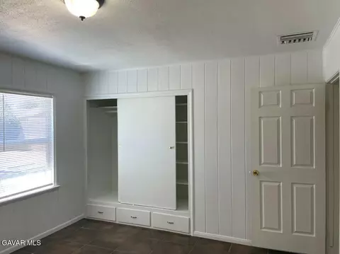 1144 Ivyton St W, Lancaster, CA 93534 photo 10