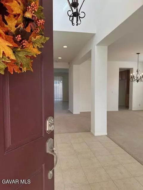 43142 Hampton St, Lancaster, CA 93536 photo 2