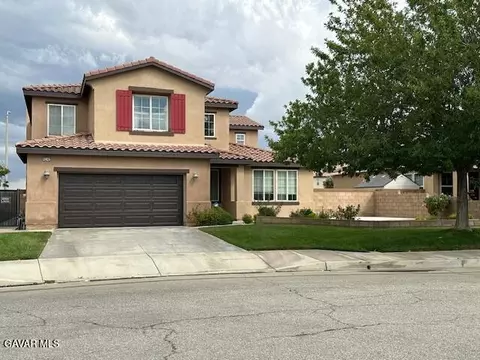 43142 Hampton St, Lancaster, CA 93536