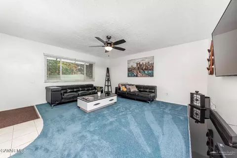 Living - 103 Teakwood Ct, Tehachapi, CA 93561 photo 1 of 2