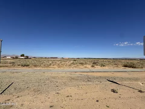 205-310 16 Redwood Blvd, California City, CA 93505