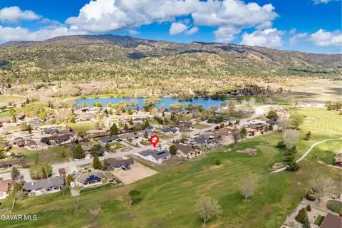 View/Area - 29840 Pinedale Dr, Tehachapi, CA 93561 photo 8 of 8