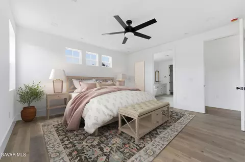 Bedroom - 29840 Pinedale Dr, Tehachapi, CA 93561 photo 1 of 9