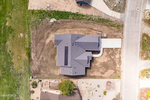 View/Area - 29840 Pinedale Dr, Tehachapi, CA 93561 photo 1 of 8