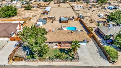 View/Area - 39006 162nd St E, Palmdale, CA 93591 photo 1 of 15
