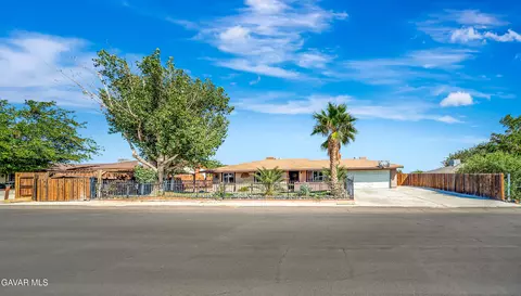 Exterior - 39006 162nd St E, Palmdale, CA 93591 photo 17 of 17