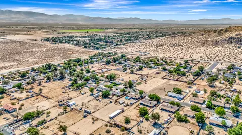 View/Area - 39006 162nd St E, Palmdale, CA 93591 photo 6 of 15