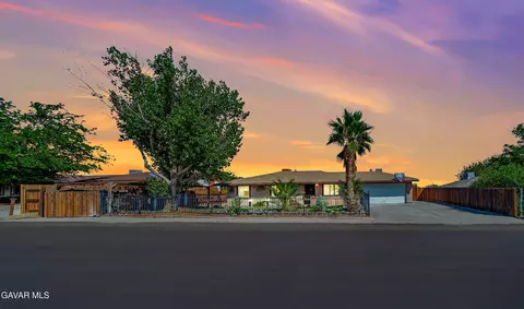 39006 162nd St E, Palmdale, CA 93591