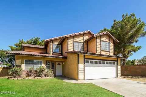 855 Avenue J9 E, Lancaster, CA 93535