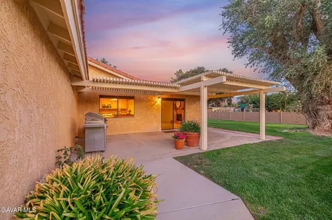 Exterior - 3722 Gurrier Ave, Acton, CA 93510 photo 21 of 25