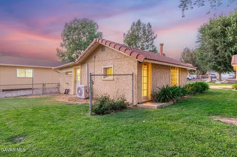 Exterior - 3722 Gurrier Ave, Acton, CA 93510 photo 22 of 25