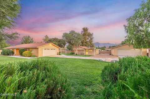 Exterior - 3722 Gurrier Ave, Acton, CA 93510 photo 2 of 25