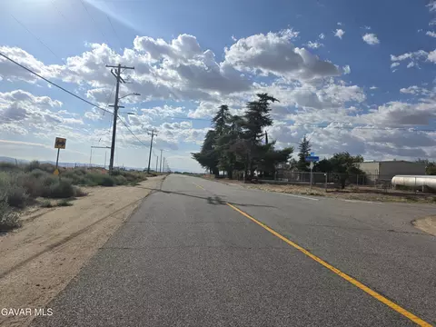 Vic 81 Avenue I E, Lancaster, CA 93535 photo 6