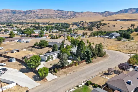 22001 Lilac St, Tehachapi, CA 93561 photo 37