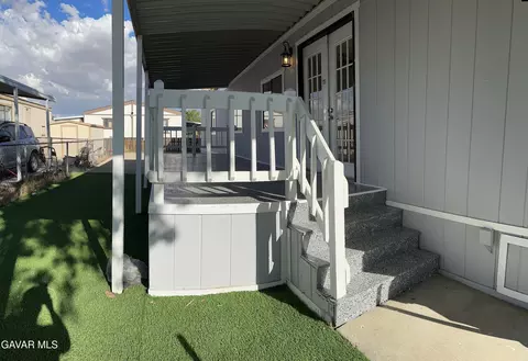 2121 Avenue I E #64, Lancaster, CA 93535 photo 2