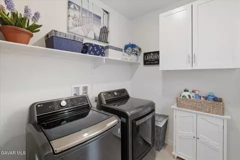 20912 Silvergate Way, Newhall, CA 91321 photo 31
