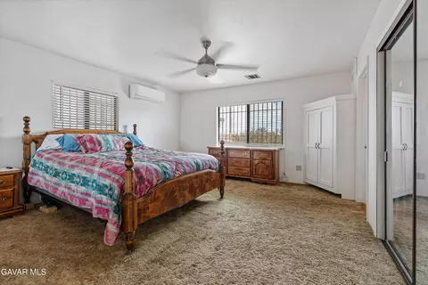 Bedroom - 8212 Avenue H E, Lancaster, CA 93535 photo 1 of 2