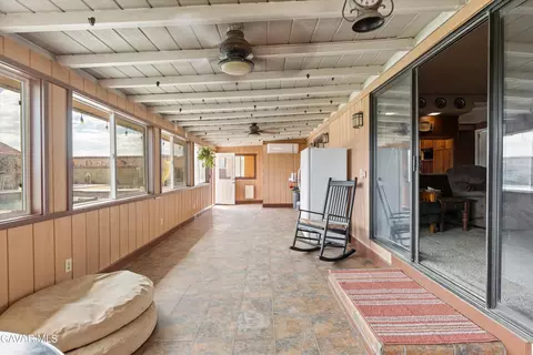 Exterior - 8212 Avenue H E, Lancaster, CA 93535 photo 7 of 17