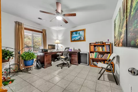 Other - 28840 Gleneagle Ct, Tehachapi, CA 93561 photo 5 of 11