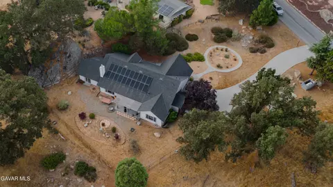 View/Area - 28840 Gleneagle Ct, Tehachapi, CA 93561 photo 1 of 5