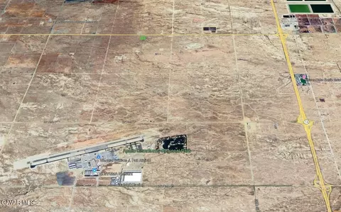 4500 W D2 Ave, Lancaster, CA 93536 photo 7