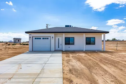 8410 Lewis Ave, California City, CA 93505