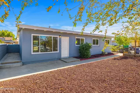 37944 Melton Ave, Palmdale, CA 93550
