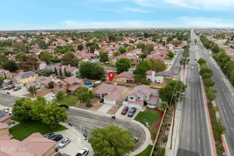 View/Area - 43610 16th St E, Lancaster, CA 93535 photo 2 of 6