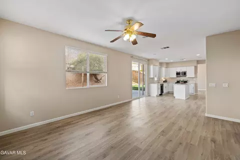 Living - 43342 Harbor St, Lancaster, CA 93536 photo 5 of 5