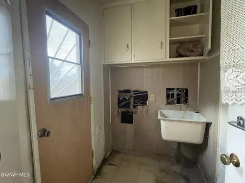 Other - Undisclosed, Lancaster, CA 93534 photo 1 of 3