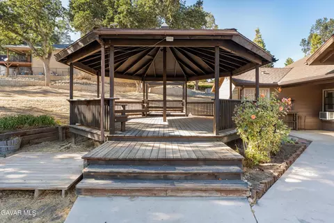 Other - 30280 Pinedale Dr, Tehachapi, CA 93561 photo 3 of 7