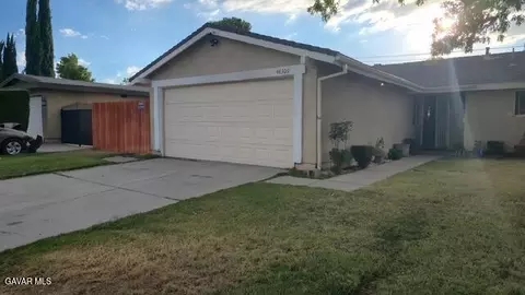 44309 Gingham Ave, Lancaster, CA 93535
