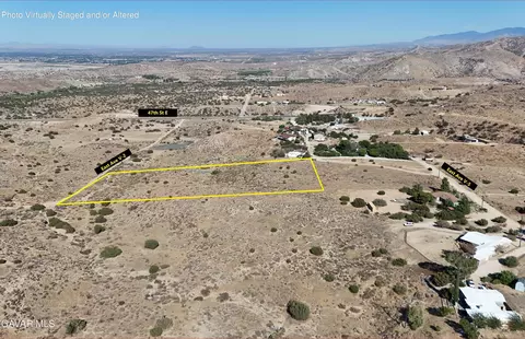 E Ave V-2, Palmdale, CA 93552 photo 5