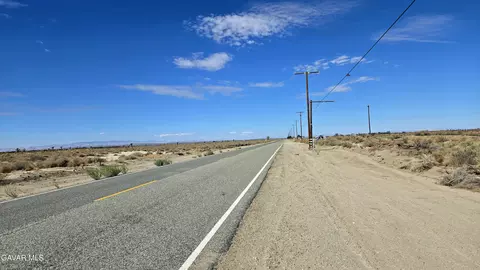 120 Th St East Vicinity Ave G8, Lancaster, CA 93535 photo 3