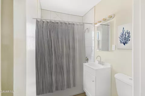 Bath - 203 Avenue P4 E, Palmdale, CA 93550 photo 1 of 1