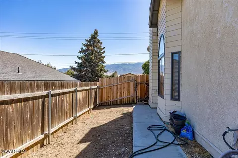 19713 Meadows Rd, Tehachapi, CA 93561 photo 38