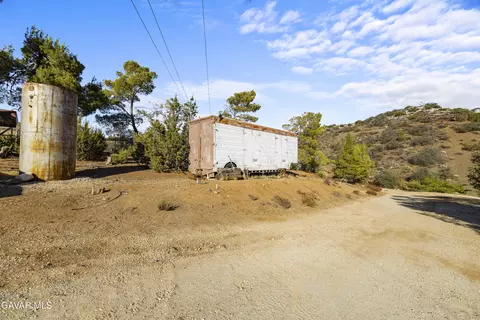 32901 Hawley Rd, Acton, CA 93510 photo 45