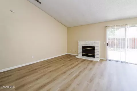Living - 45041 17th St E, Lancaster, CA 93535 photo 1 of 4