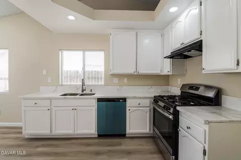 Kitchen - 45041 17th St E, Lancaster, CA 93535 photo 2 of 2
