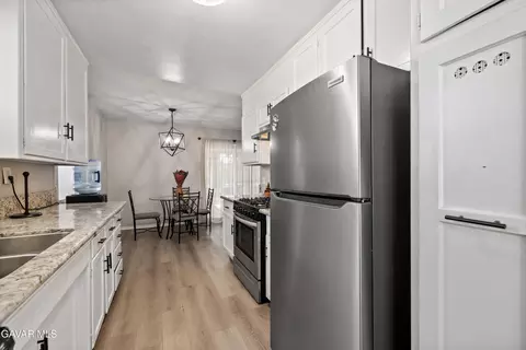 Kitchen - 44214 E 2nd St, Lancaster, CA 93535 photo 5 of 5