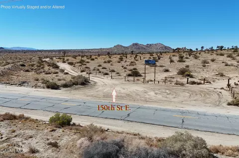 E Ave M8, Palmdale, CA 93591 photo 2