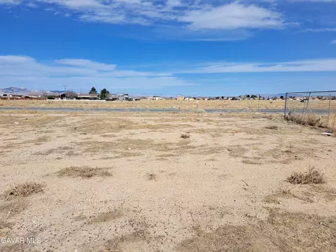 Loop Boulevard S, California City, CA 93505