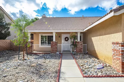 Exterior - 3310 Caspian Dr, Palmdale, CA 93551 photo 3 of 9