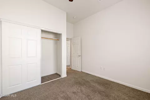 Bedroom - 19809 Meadows Rd, Tehachapi, CA 93561 photo 4 of 5