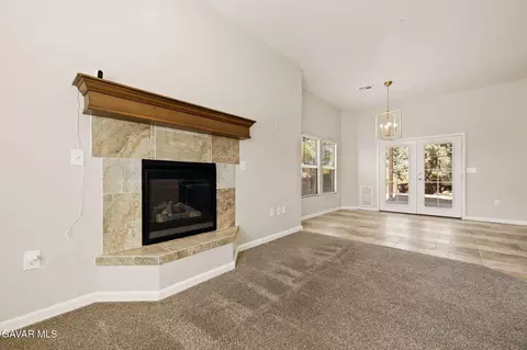 Living - 19809 Meadows Rd, Tehachapi, CA 93561 photo 4 of 4
