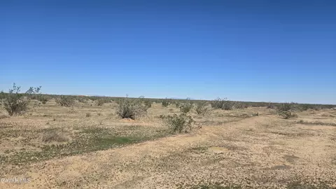 East Glen Rd, Mojave, CA 93501 photo 7